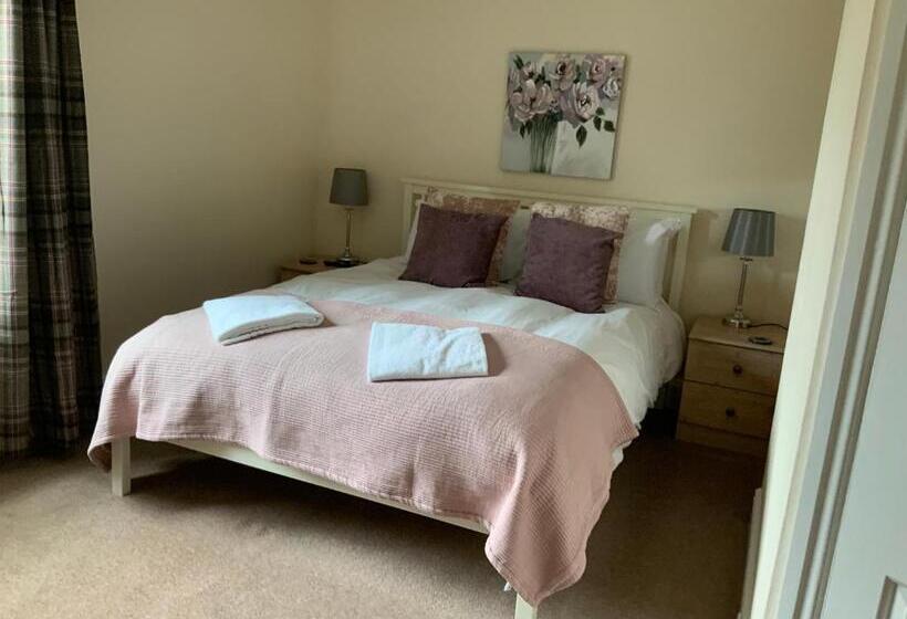 مبيت وإفطار Haven House