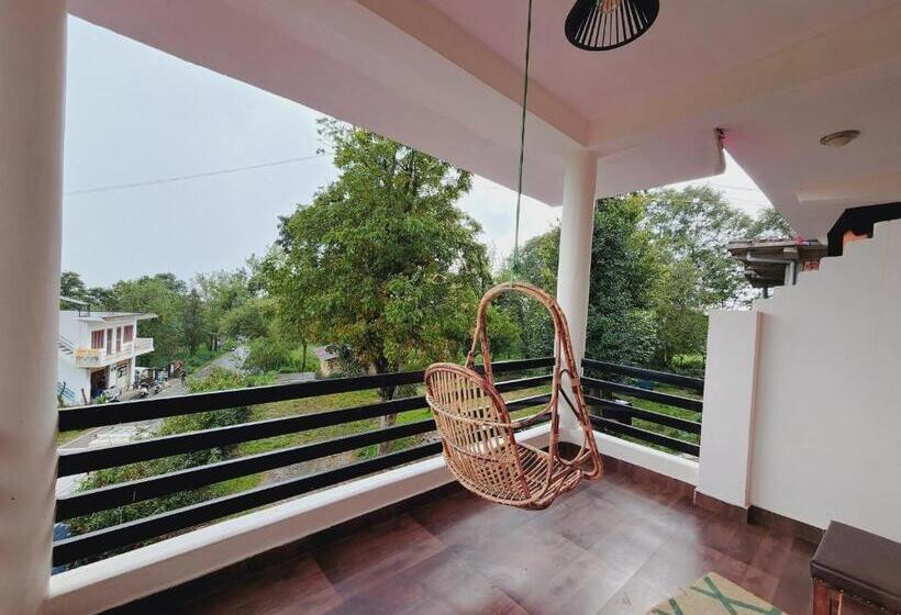 مبيت وإفطار The Birdhouse Villa