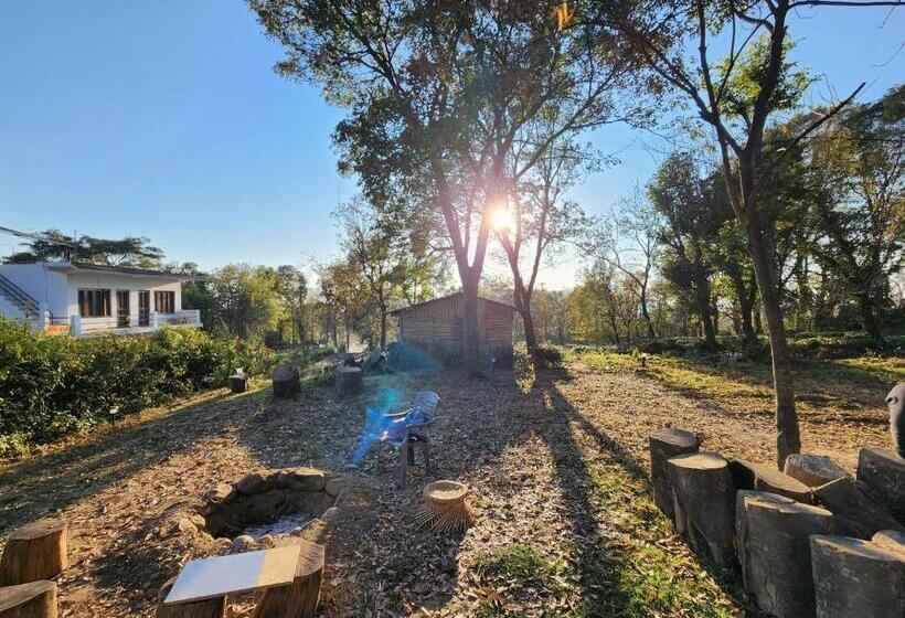 مبيت وإفطار The Birdhouse Villa