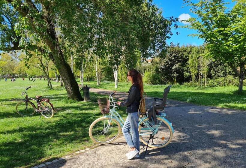 住宿加早餐  Villa Nc30 , Chambres Privatives Deluxe