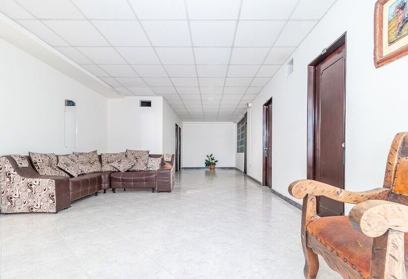 호텔 Ayenda Vanguard