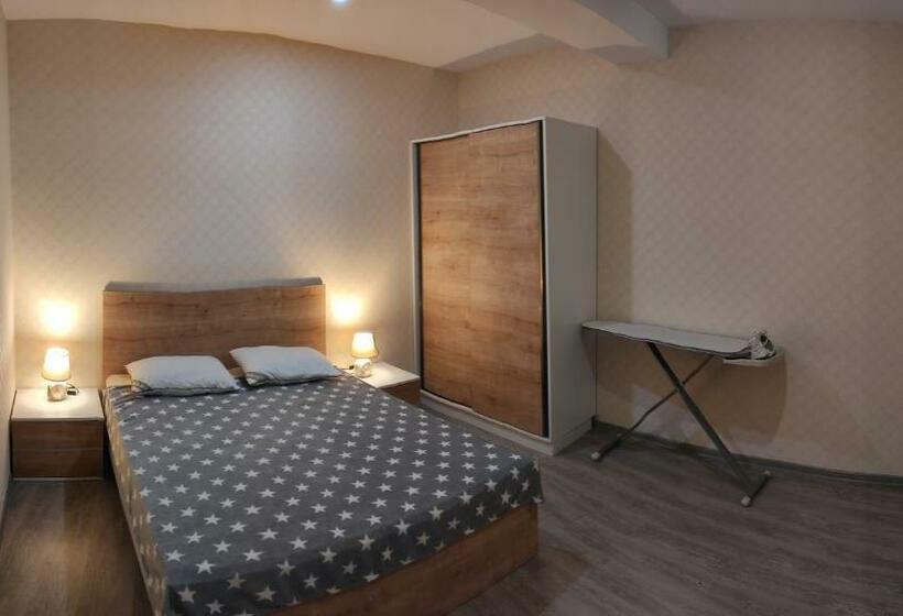 هتل Haystack   Room 127