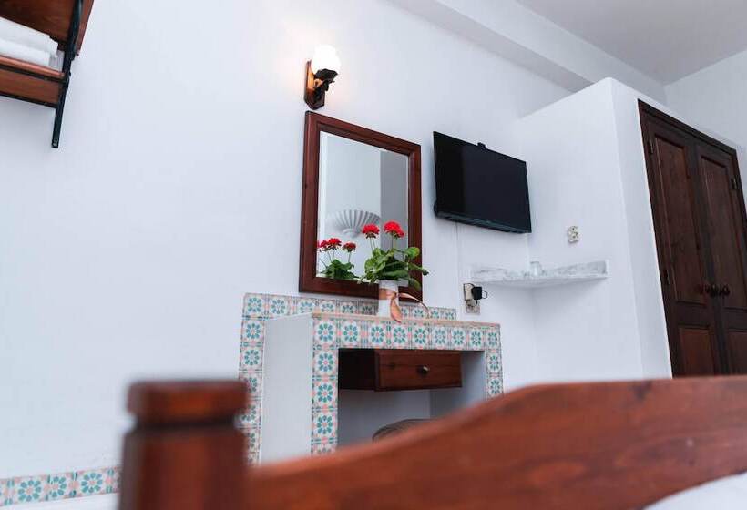 هتل Hôtel Résidence Monia