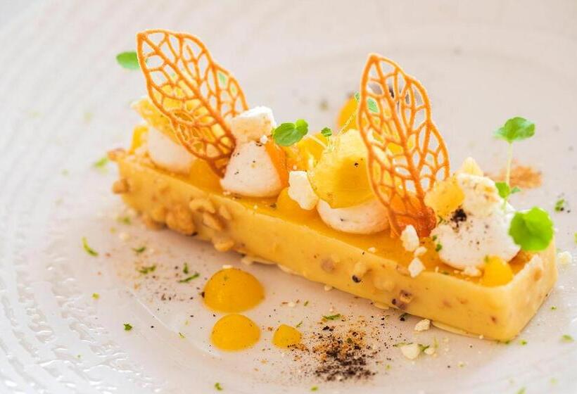 Отель Hôtel Spa & Restaurant   Son De Mar