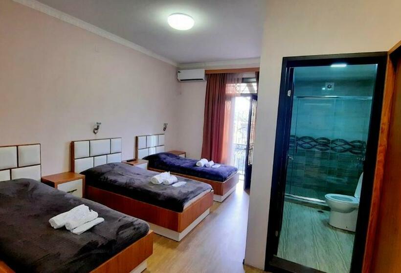 בית מלון כפרי Koshki