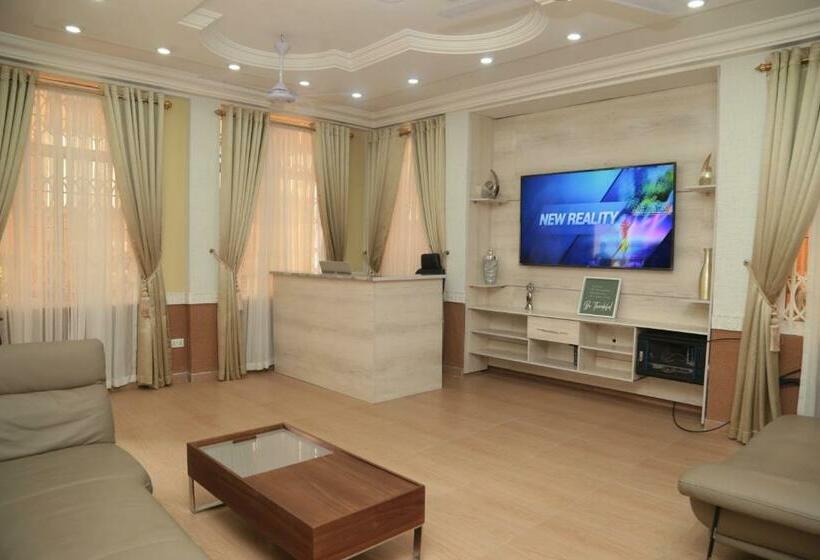 ホテル Macoba Luxury Apartments