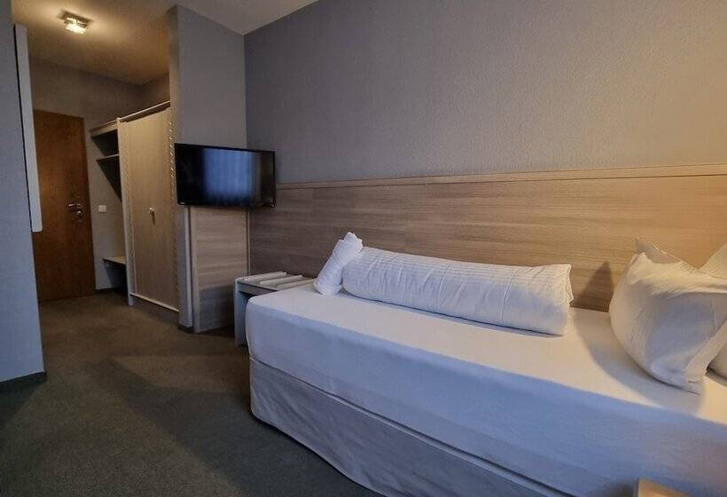 Отель Matz Brunnenhof