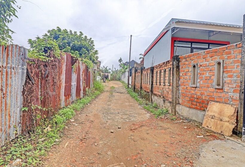 هتل Oyo 91022 Steze Homestay Syariah