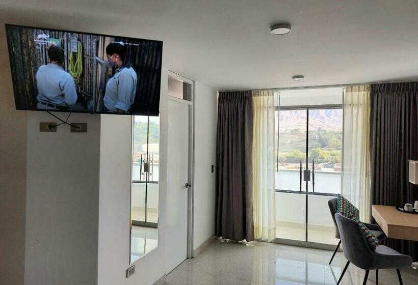 هتل Tierra Del Sol Moquegua