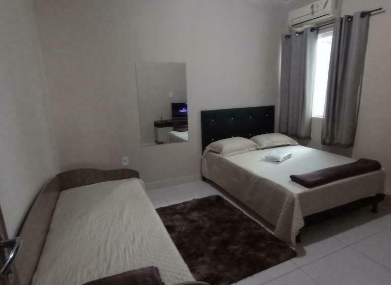 Пансион Acomodação Barata