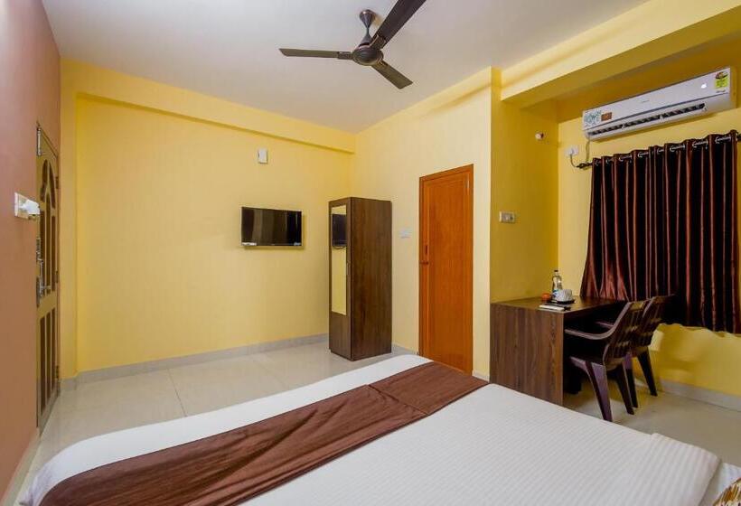 پانسیون Eco Corporate Inn