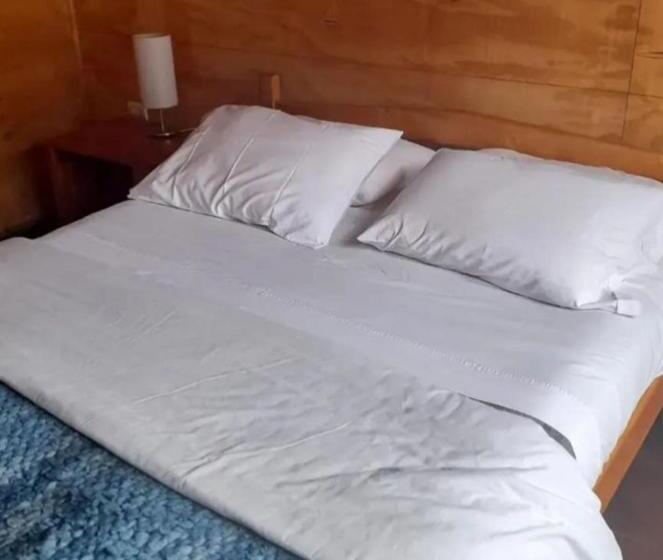 بنسيون Hostal Palafito Waiwen