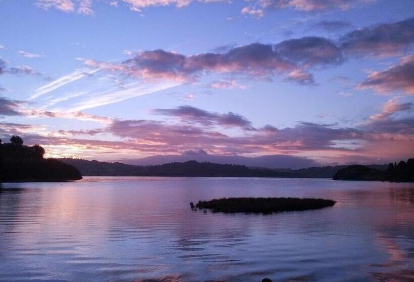 بنسيون Hostal Palafito Waiwen