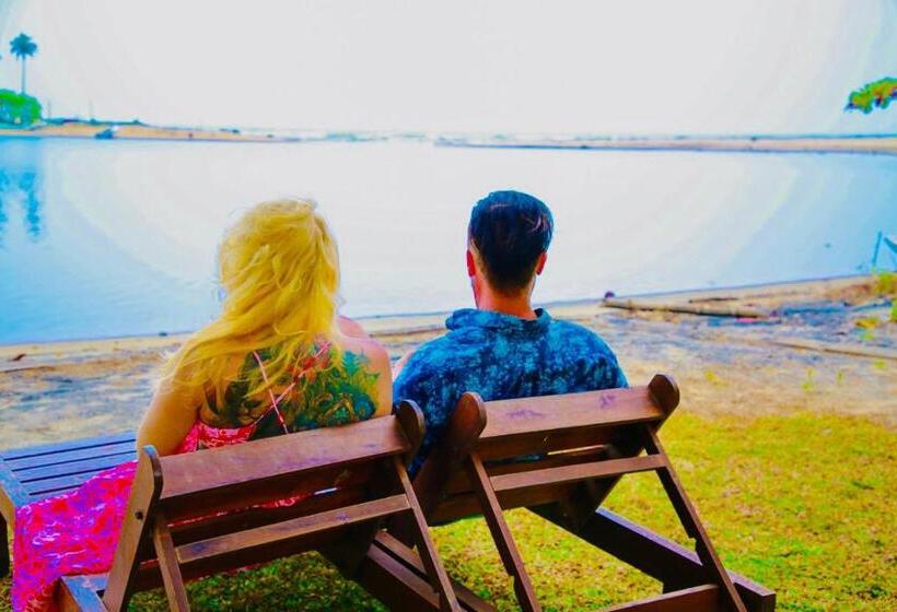 펜션 Maha Oya Lodge