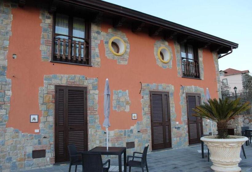 Пансион The Chalet, Guest House