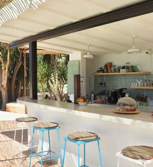 הוסטל La Pandilla Ibiza