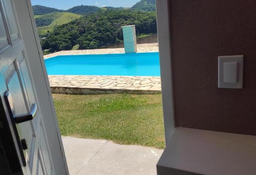 Bed and Breakfast Suite Requinte Da Serra