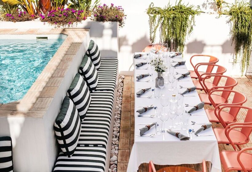 Отель Casa Rosa Villa With Pool In Olhao Centre