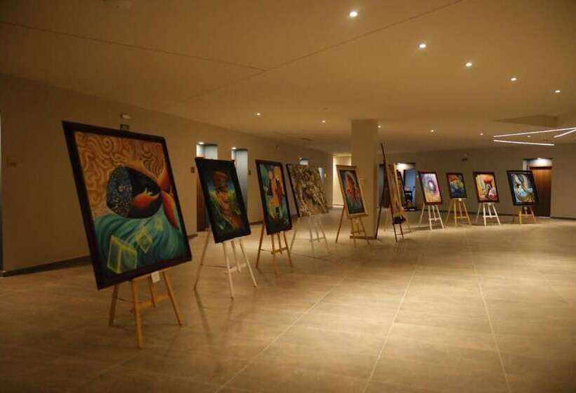 בית מלון כפרי Casino Vía Dorada