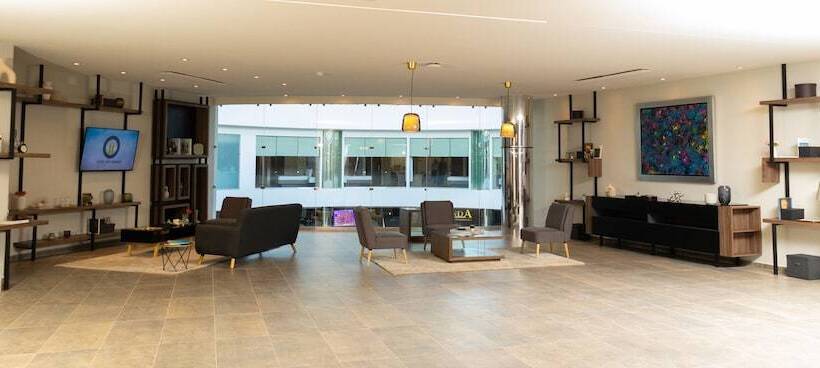 فندق Casino Vía Dorada