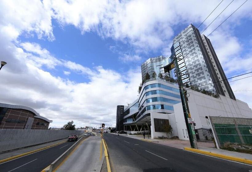 فندق Casino Vía Dorada