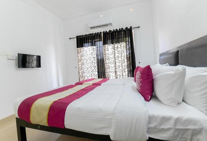 酒店 Collection O 30456 Amare Holidays