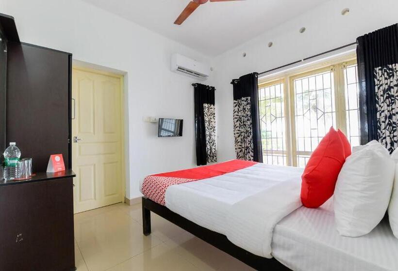 酒店 Collection O 30456 Amare Holidays