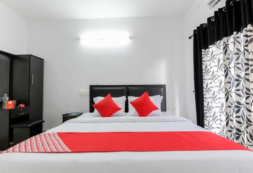 酒店 Collection O 30456 Amare Holidays