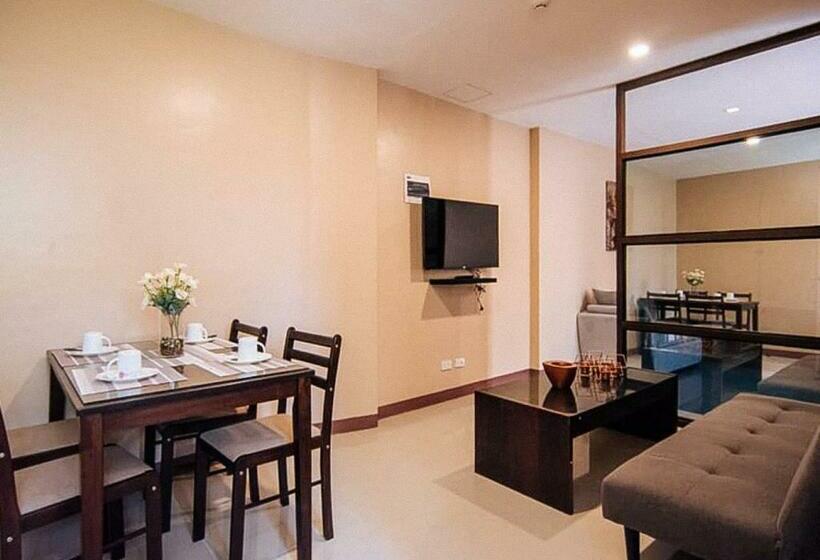 酒店 Reddoorz @ H.f. Golden Travellers Inn