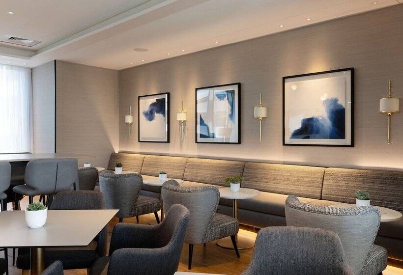 ホテル Sheraton Nice Airport