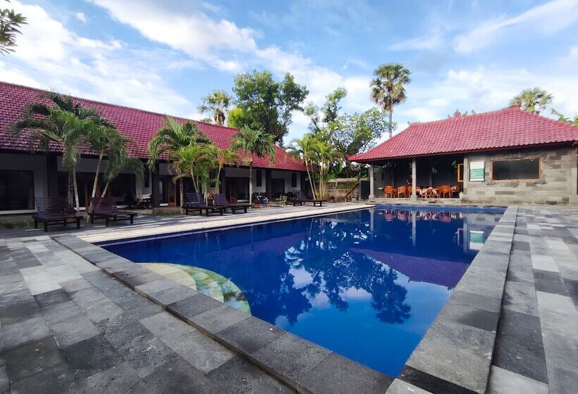 فندق The Bali Menjangan Boutique Villas & Dive Center
