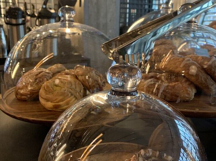 酒店 Unity Helsinki