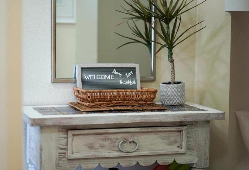 Million Dollar Views, Stunning Beachfront Property