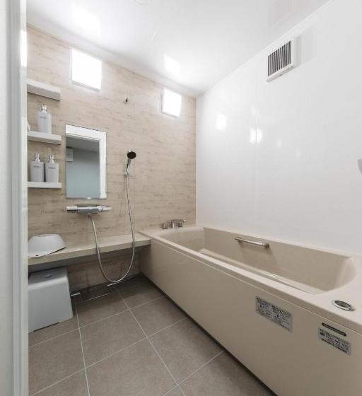 Пансион Large Family Accommodation Tsuji Family Vacation Stay 20952v