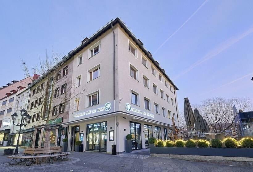 Riverview Apartments By Daspaul