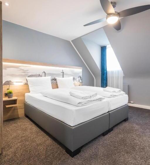 Riverview Apartments By Daspaul