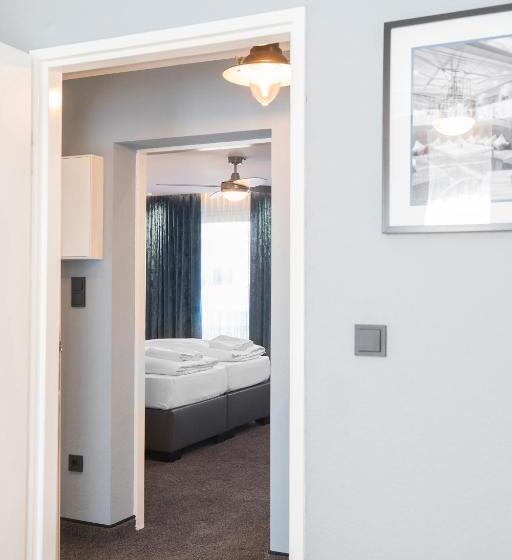 Riverview Apartments By Daspaul