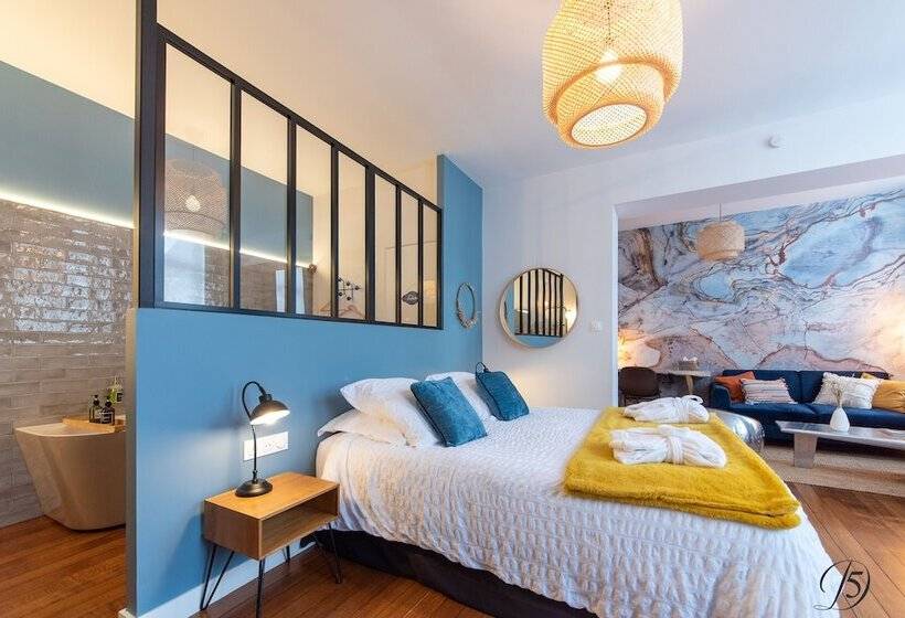 민박 La Demeure Numéro 5