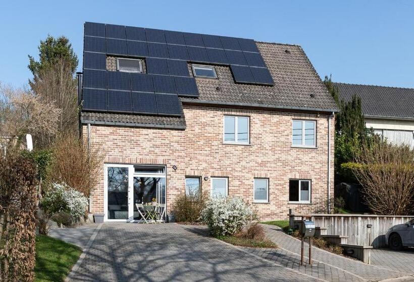 ベッドアンドブレックファースト Le Garage