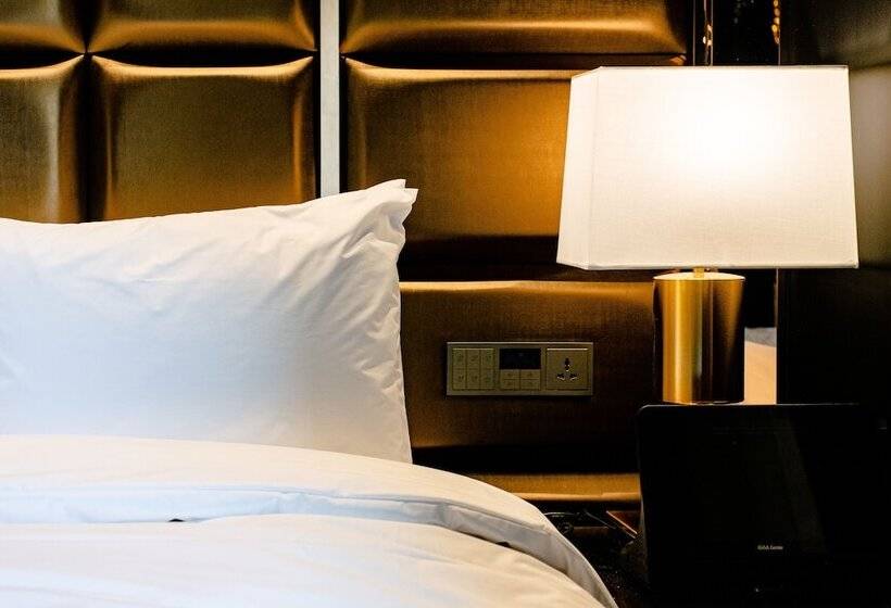 Best Louis Hamilton Hotel Ocean Terrace