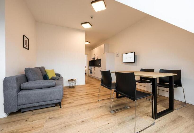 Myquartier Central City Suites