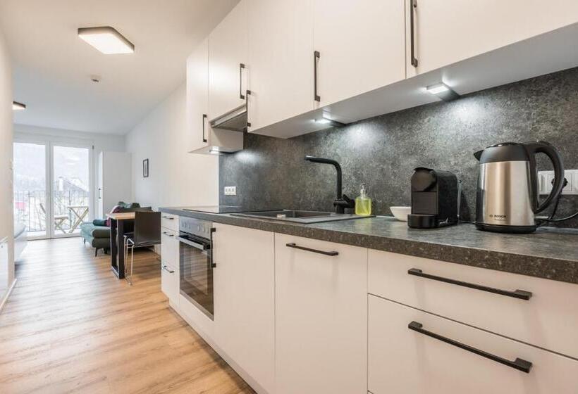 Myquartier Central City Suites