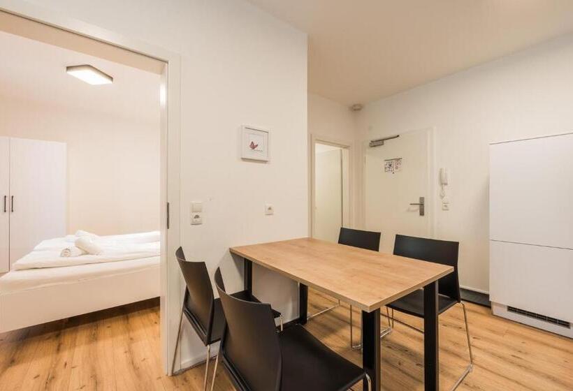 Myquartier Central City Suites