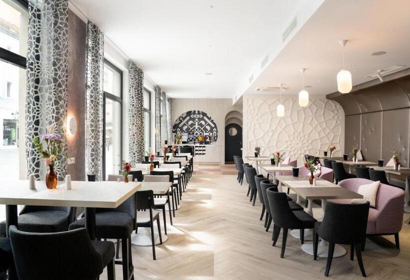 Elaya Hotel Regensburg City Center