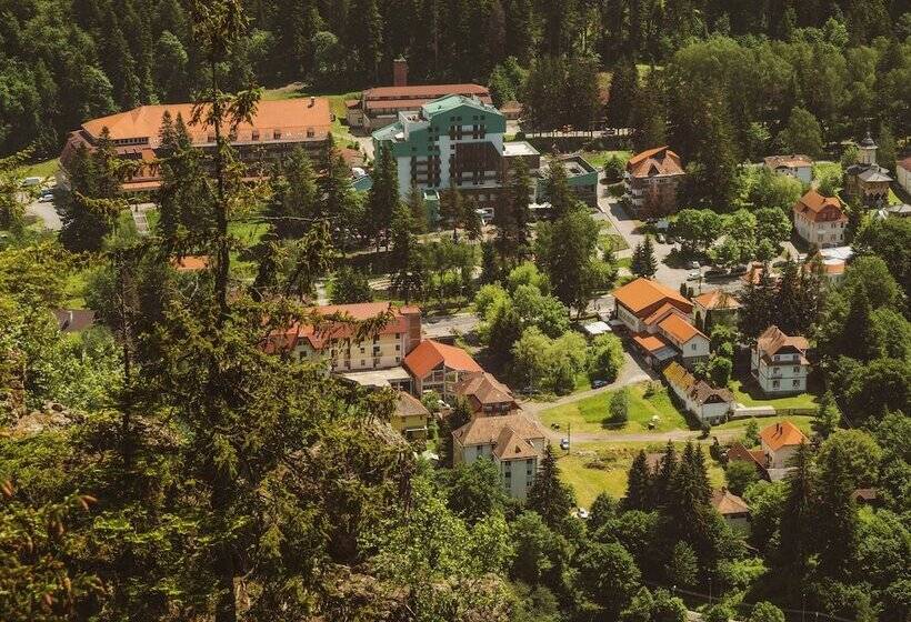 فندق Art E Boutique Rooms