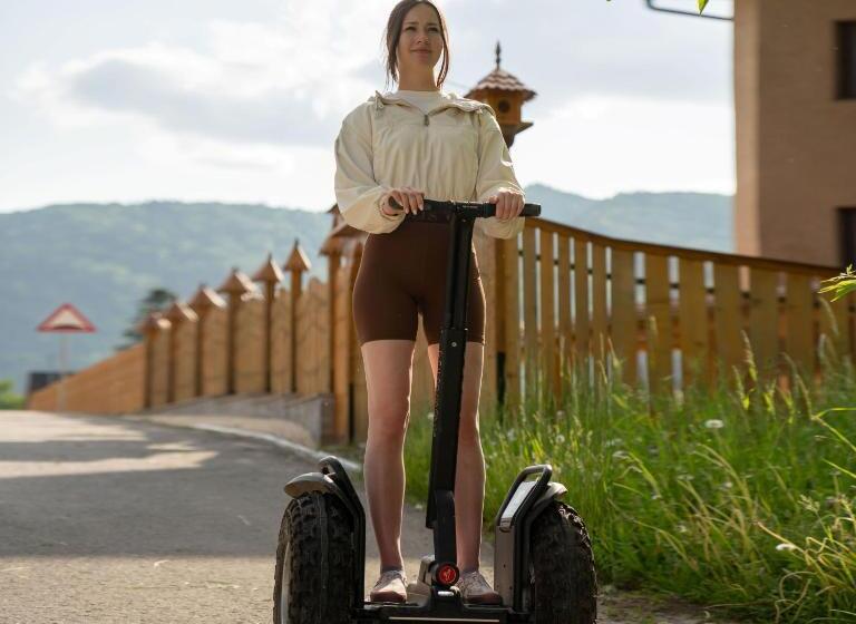 فندق Art E Boutique Rooms