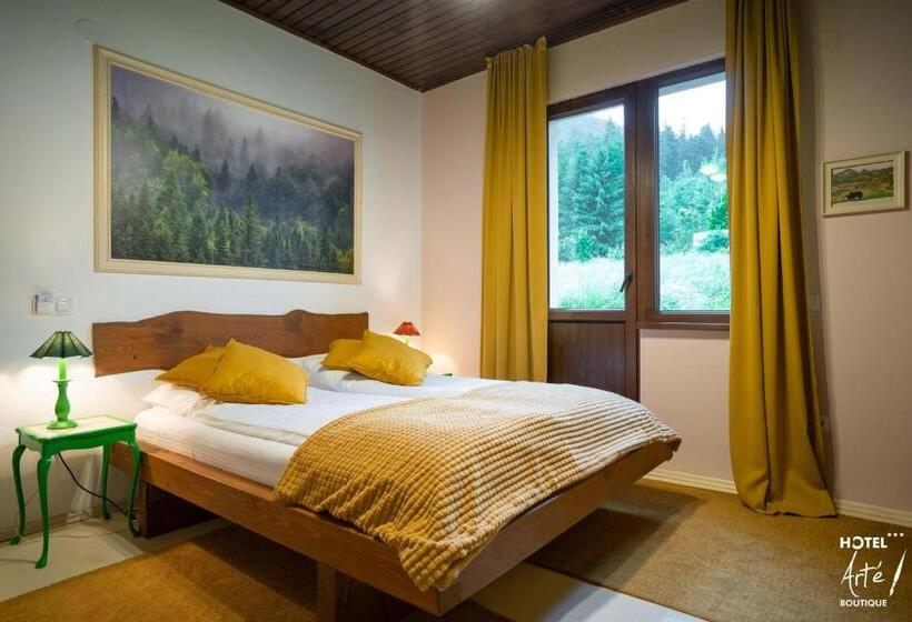 فندق Art E Boutique Rooms