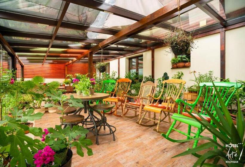 فندق Art E Boutique Rooms