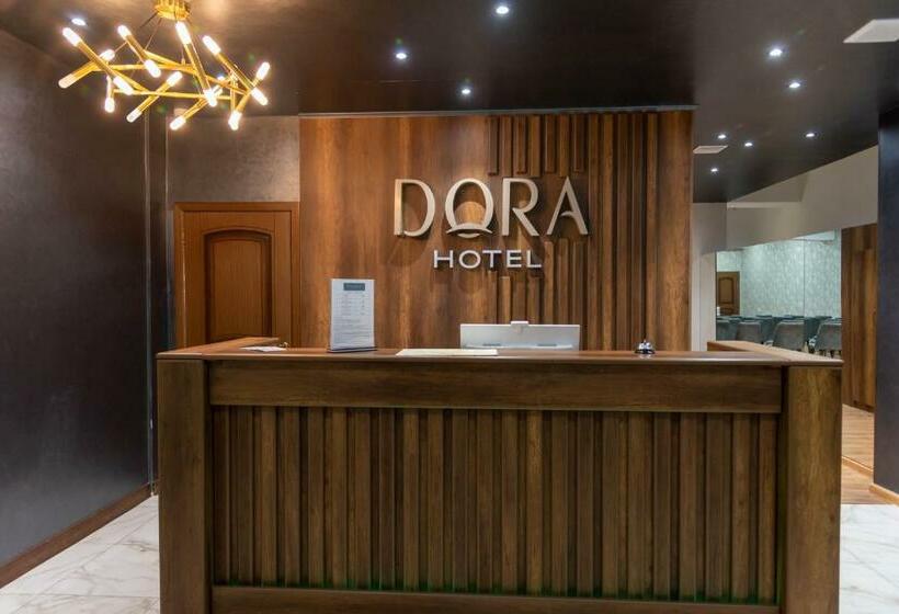 هتل Dora