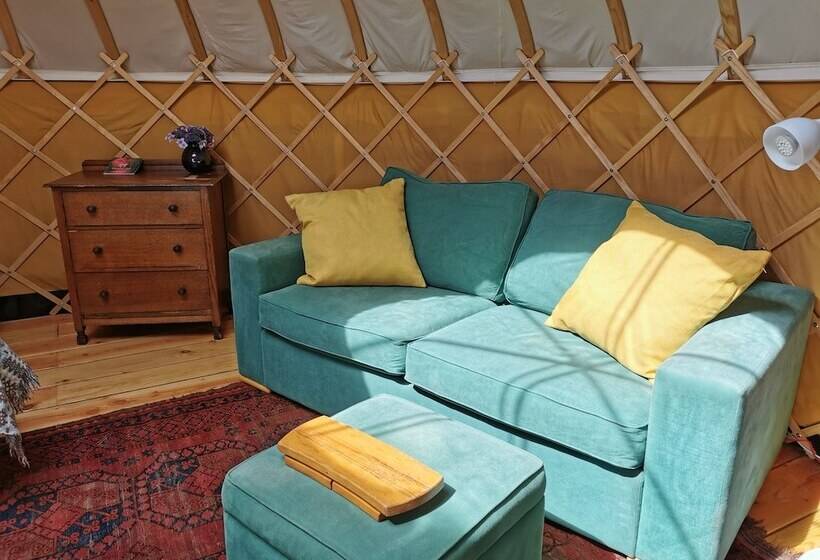 فندق Dragon Orchard Retreat